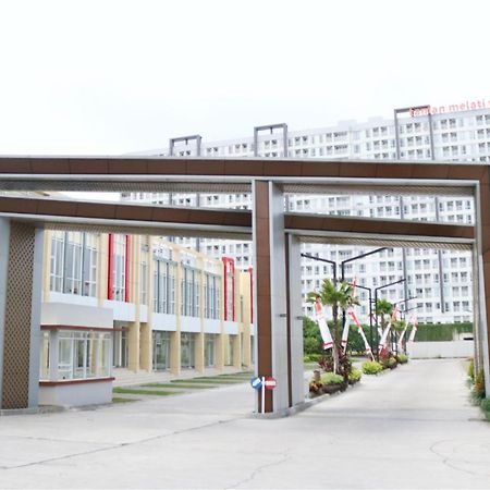 Apartemen Taman Melati Yogyakarta By Arfe Room Esterno foto