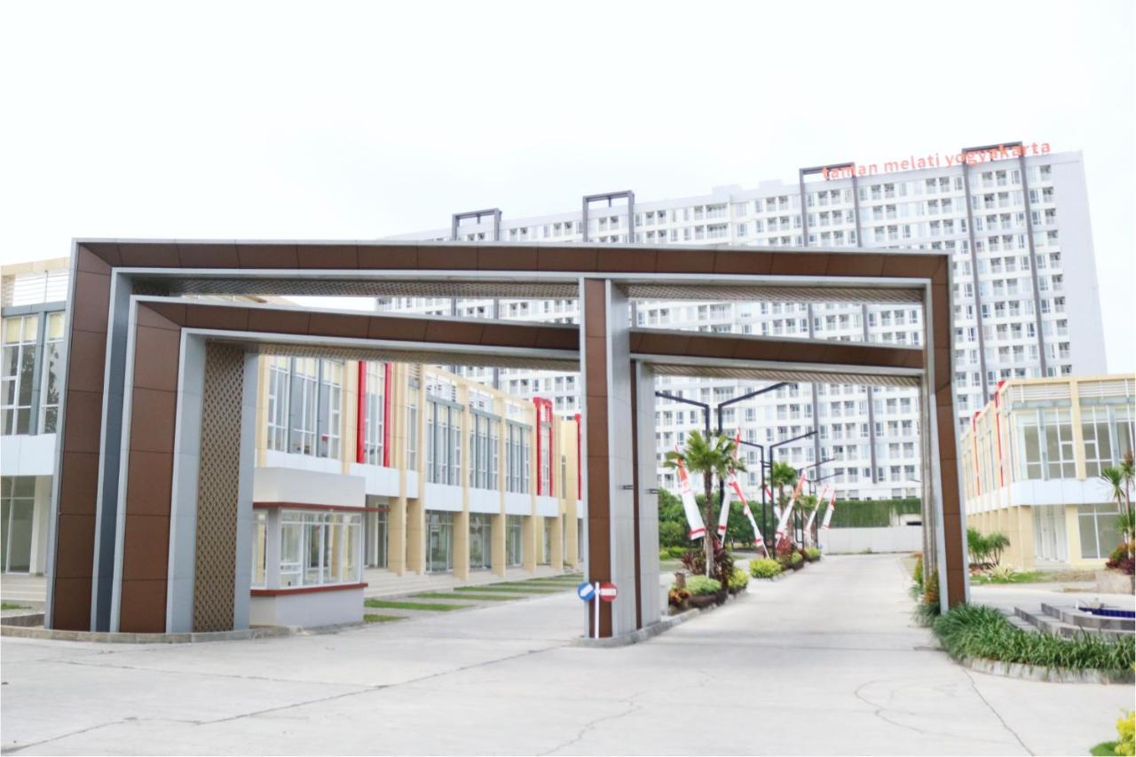 Apartemen Taman Melati Yogyakarta By Arfe Room Esterno foto